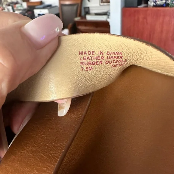 COPY - Michael Kors leather platform sandals - Picture 6 of 6